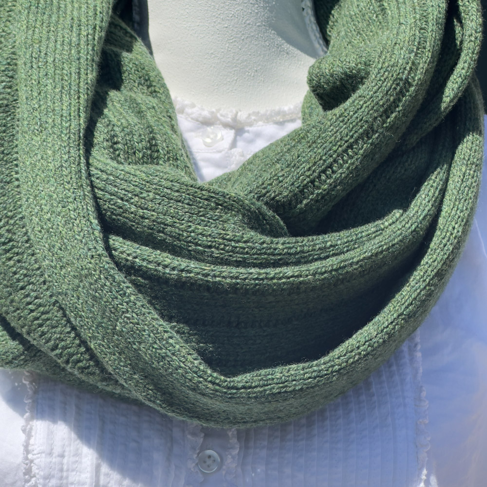 Pine forest handmade infinty scarf Scottish Lambswool