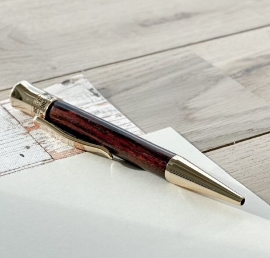 handmade Gibson ballpoint pen handmade in Scotland