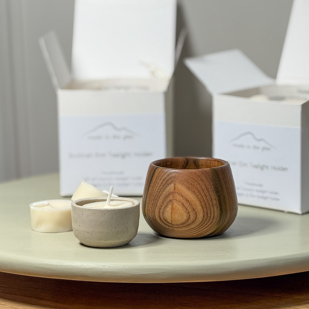 Scottish elm Tealight Holder handmade in the highlands from local elm with a ceramic tealight holder and naked tealight