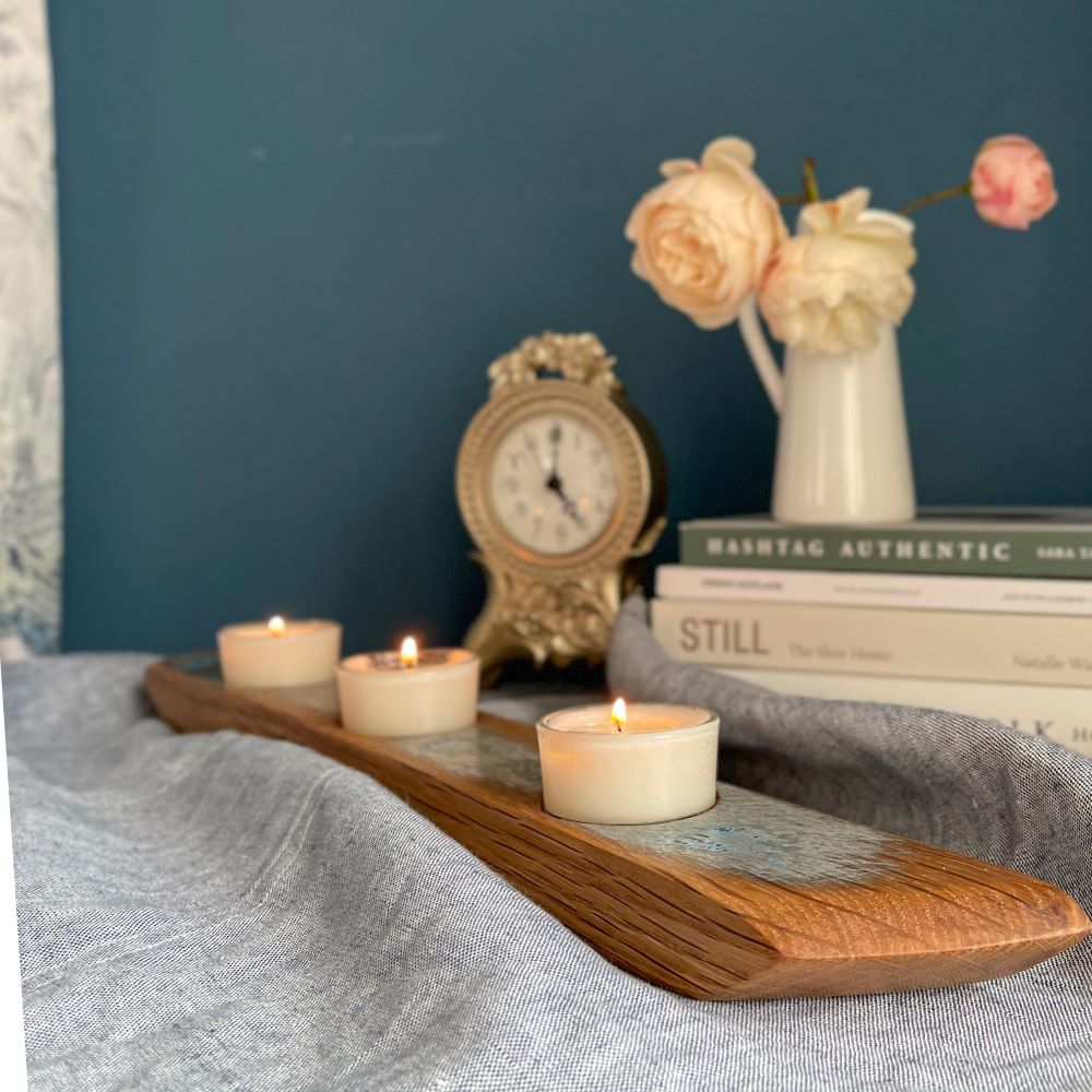 This chunky whisky cask lid has been transformed into a stunning tea light holder with a timeless appeal