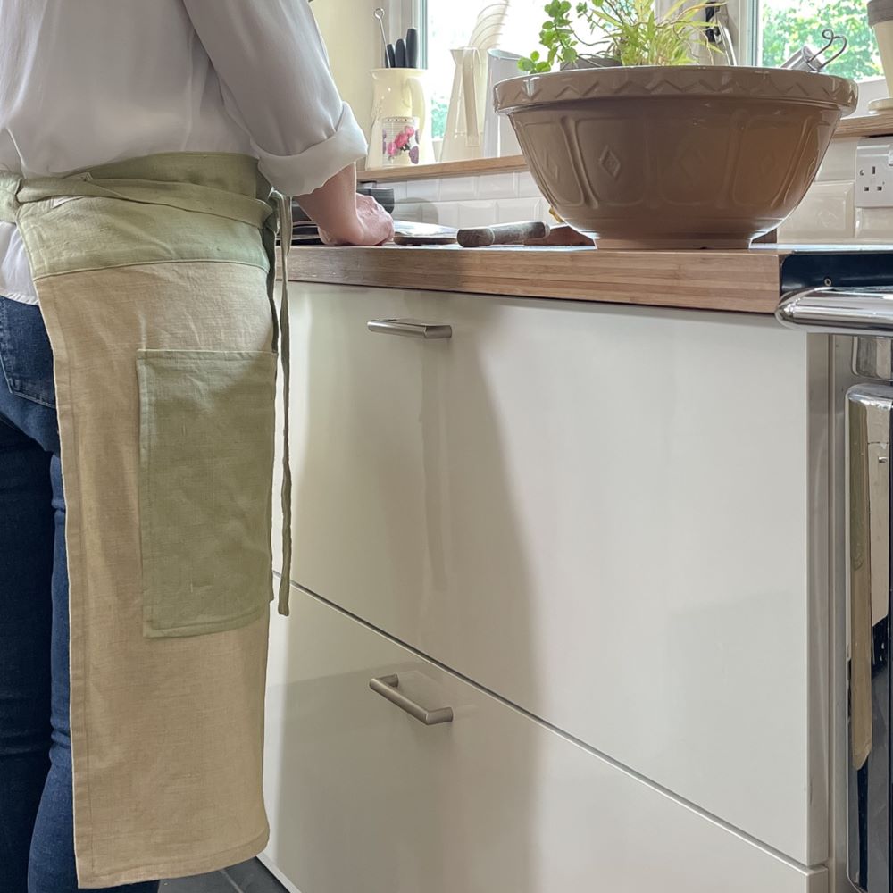 Scottish linen bistro apron handmade in scotland for style in the kitchen