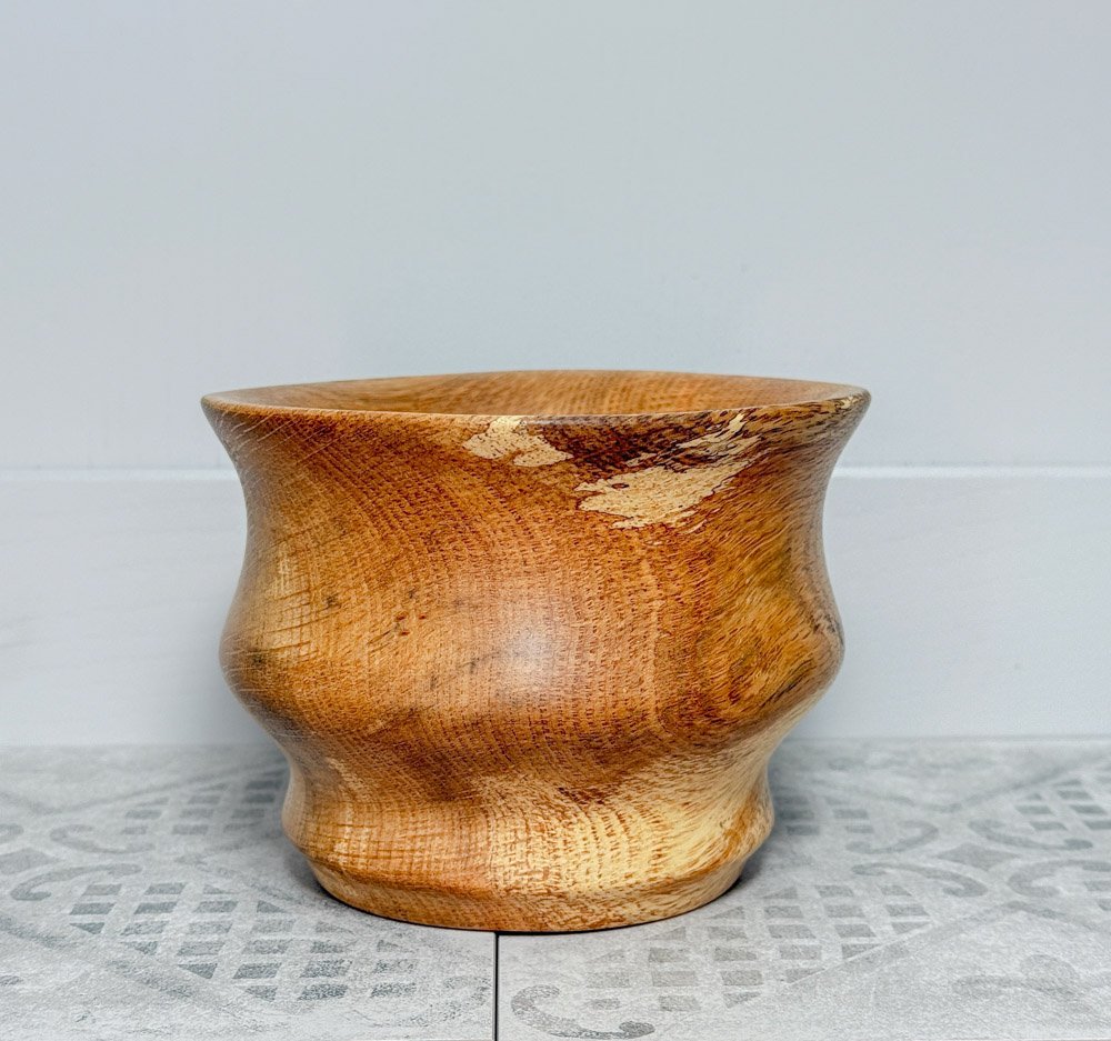 Artisan oak bowl style B
