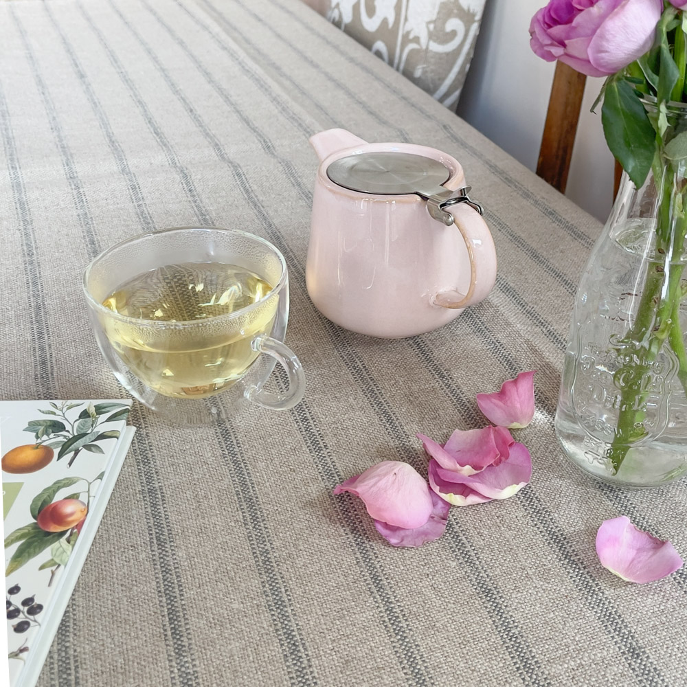 al fresco linen tablecloth