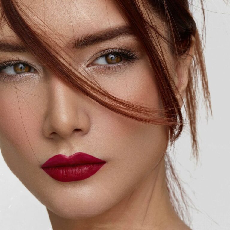 Ola Ros blog on makeup made up face
